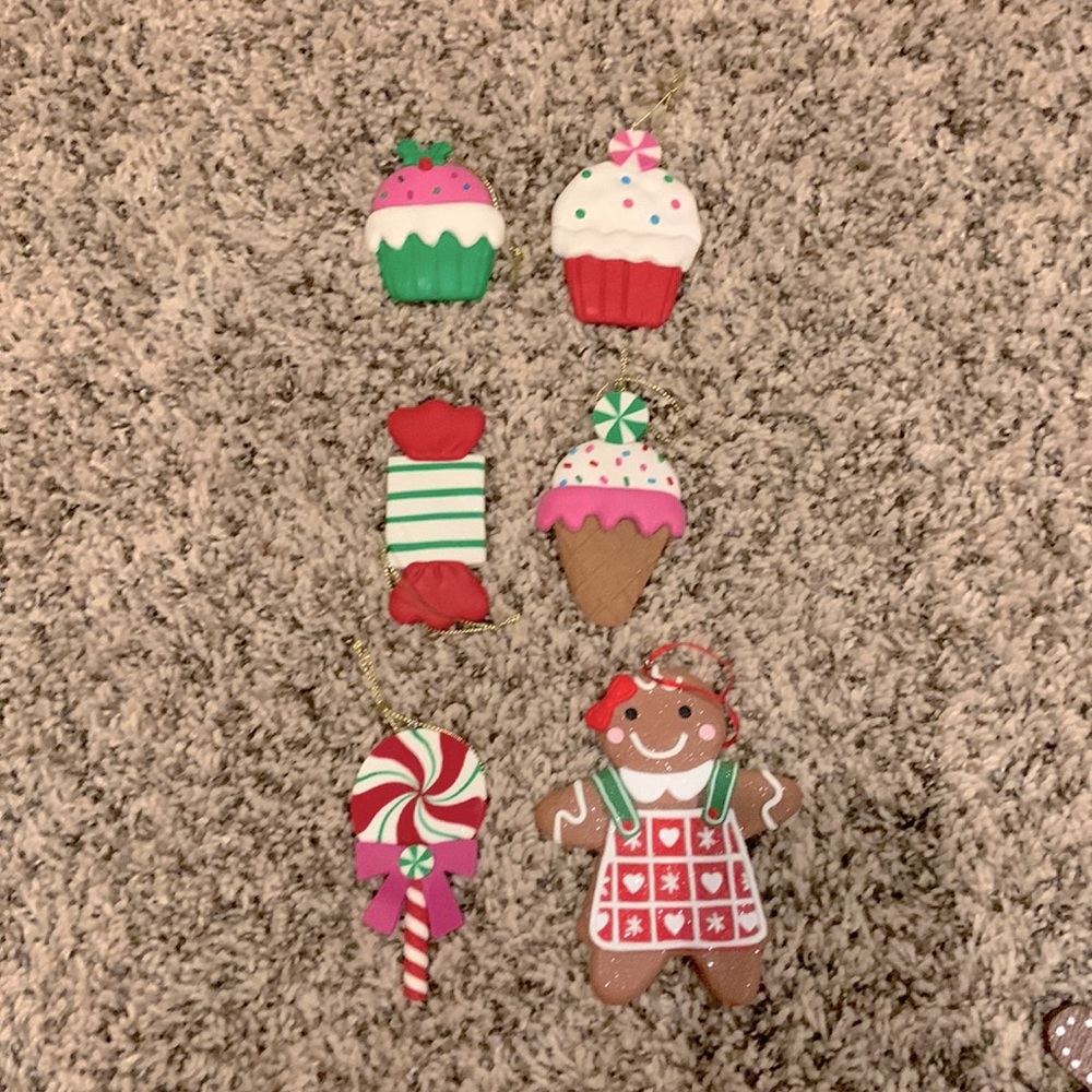 6- used- rubber - Candy and cookies Christmas ornament sent
